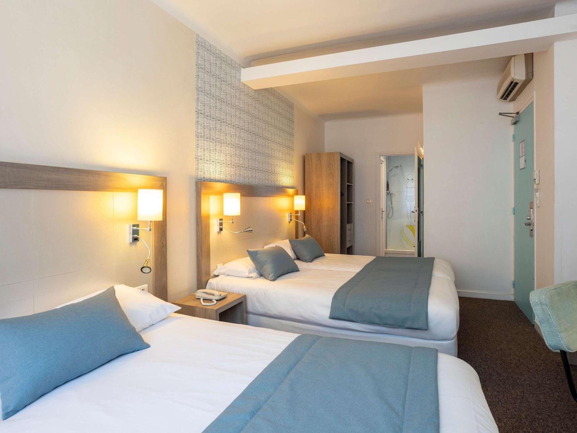 Ibis Styles Calais Centre Hotell Exteriör bild
